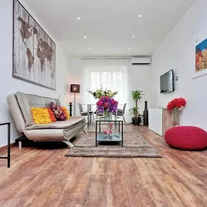 romantic-apartment.it-romehotels.com/
